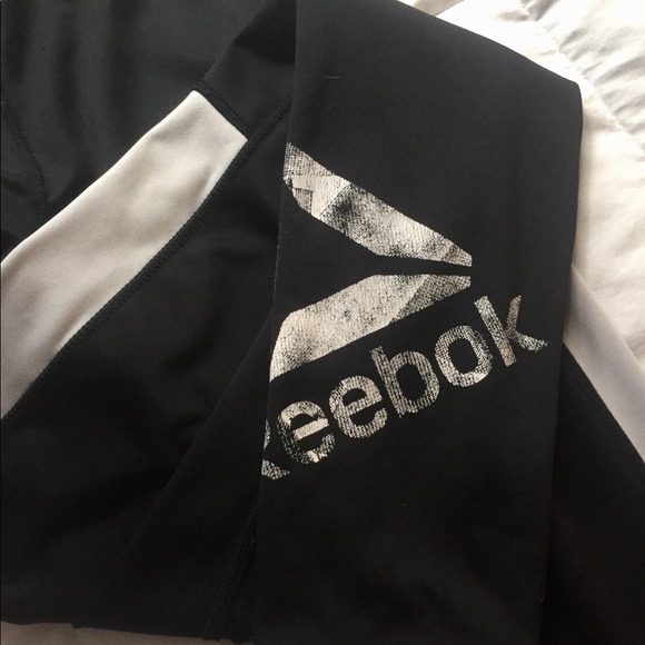 Reebok Black and White Leggings - Picture 3 of 4